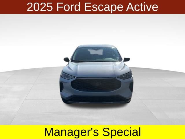 Used 2025 Ford Escape Active image 2