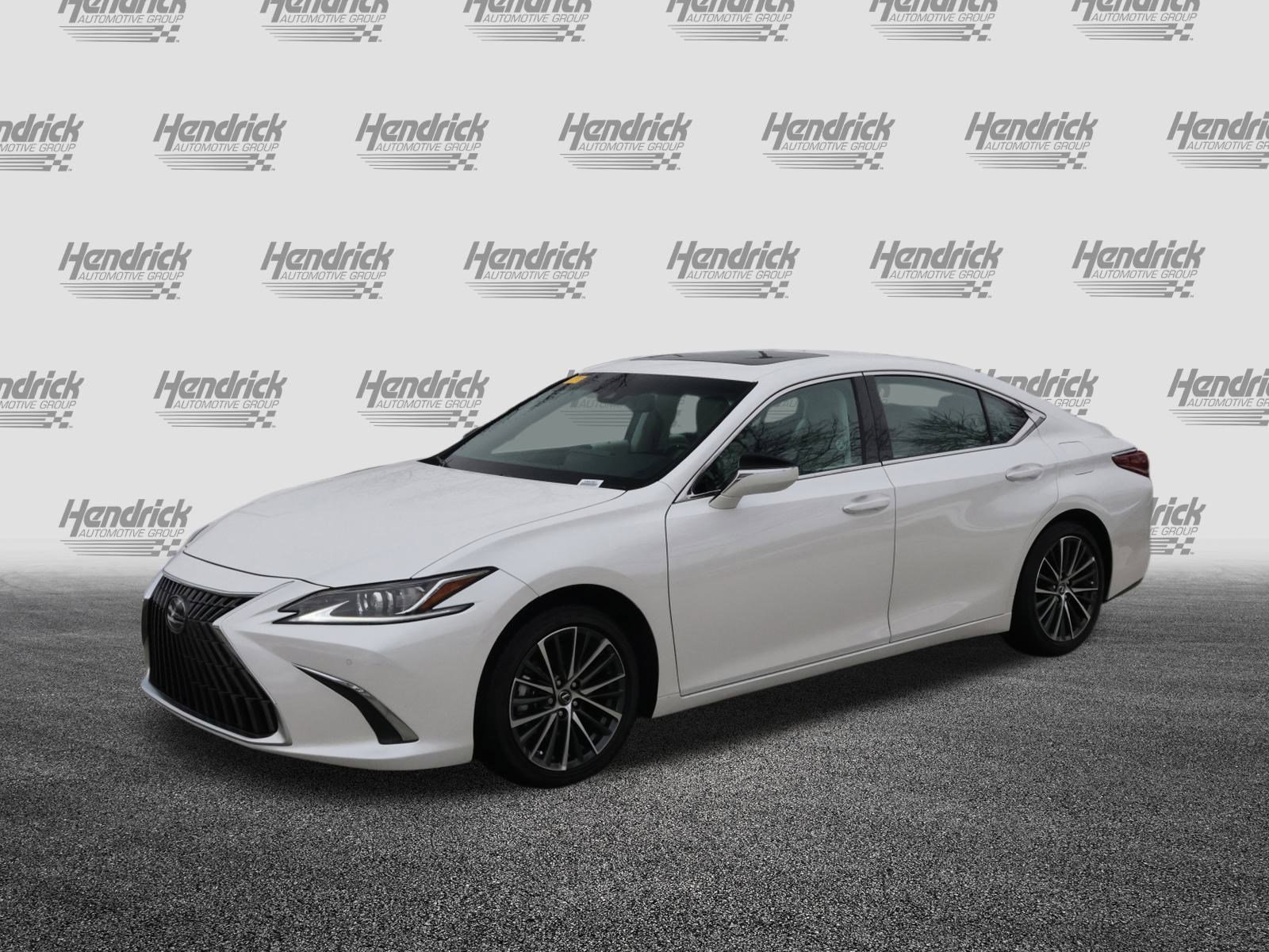 Certified 2025 Lexus ES 350 w/ Premium Package image 5