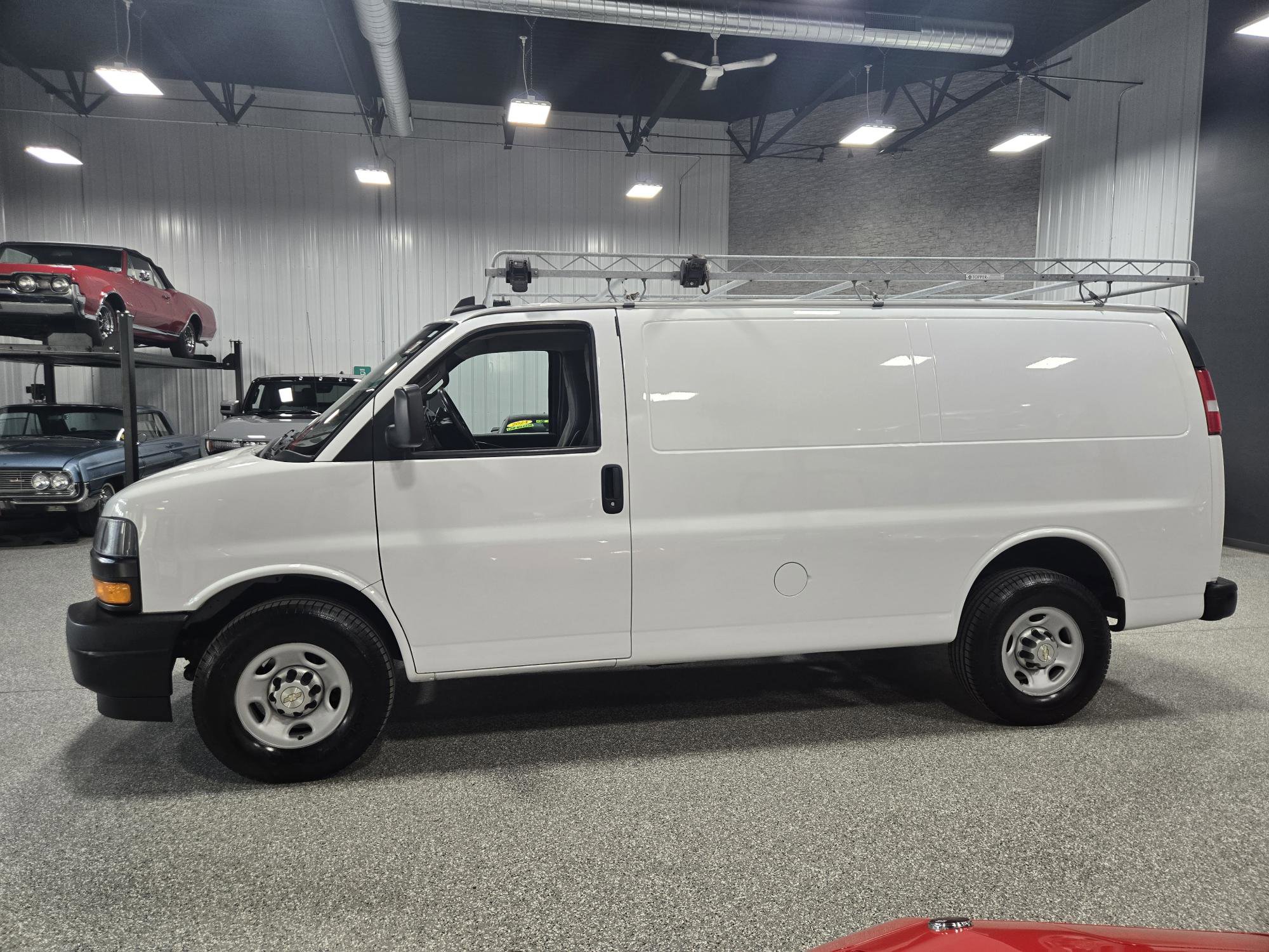 Certified 2021 Chevrolet Express 3500 w/ Driver Convenience Package image 2