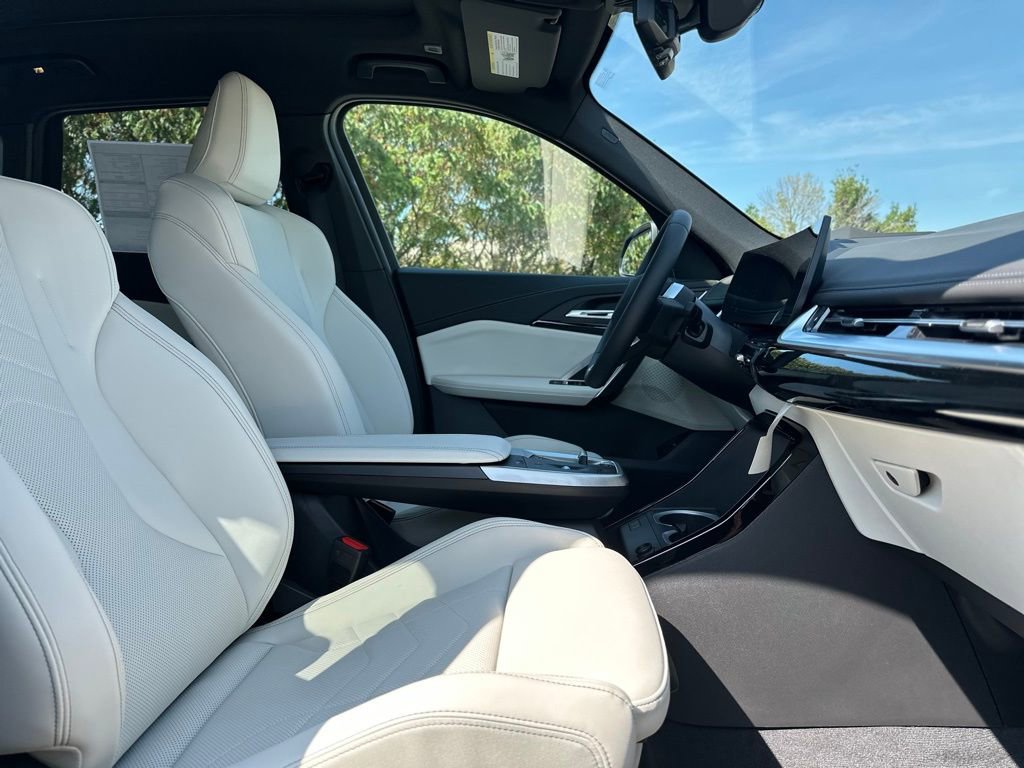New 2026 BMW X1 xDrive28i w/ Technology Package AWD/4WD image 25