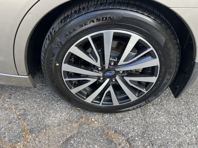 Used 2018 Subaru Legacy 2.5i Premium AWD/4WD image 5
