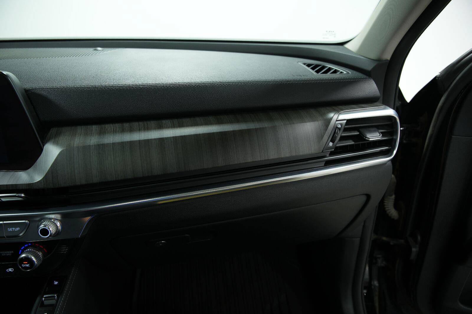 Used 2023 Kia Telluride SX AWD/4WD image 19