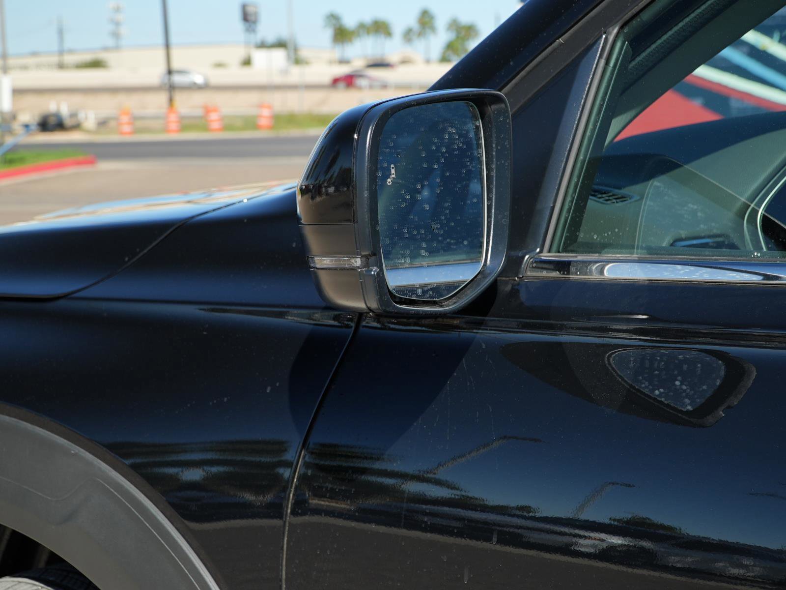 New 2025 Honda Pilot Touring image 11