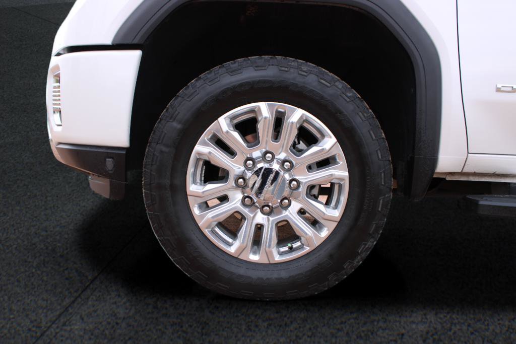 Used 2020 GMC Sierra 3500 Denali w/ Denali Ultimate Package image 13