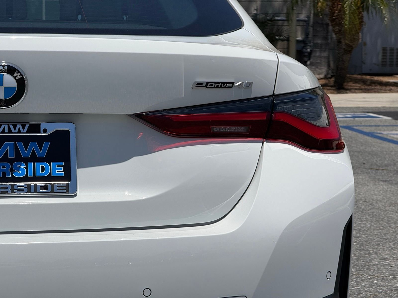 New 2026 BMW i4 eDrive40 w/ Premium Package RWD image 14