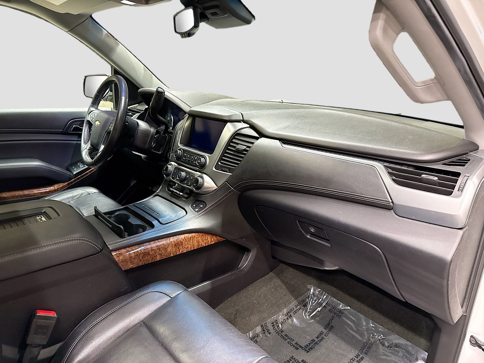 Used 2017 Chevrolet Suburban Premier image 35
