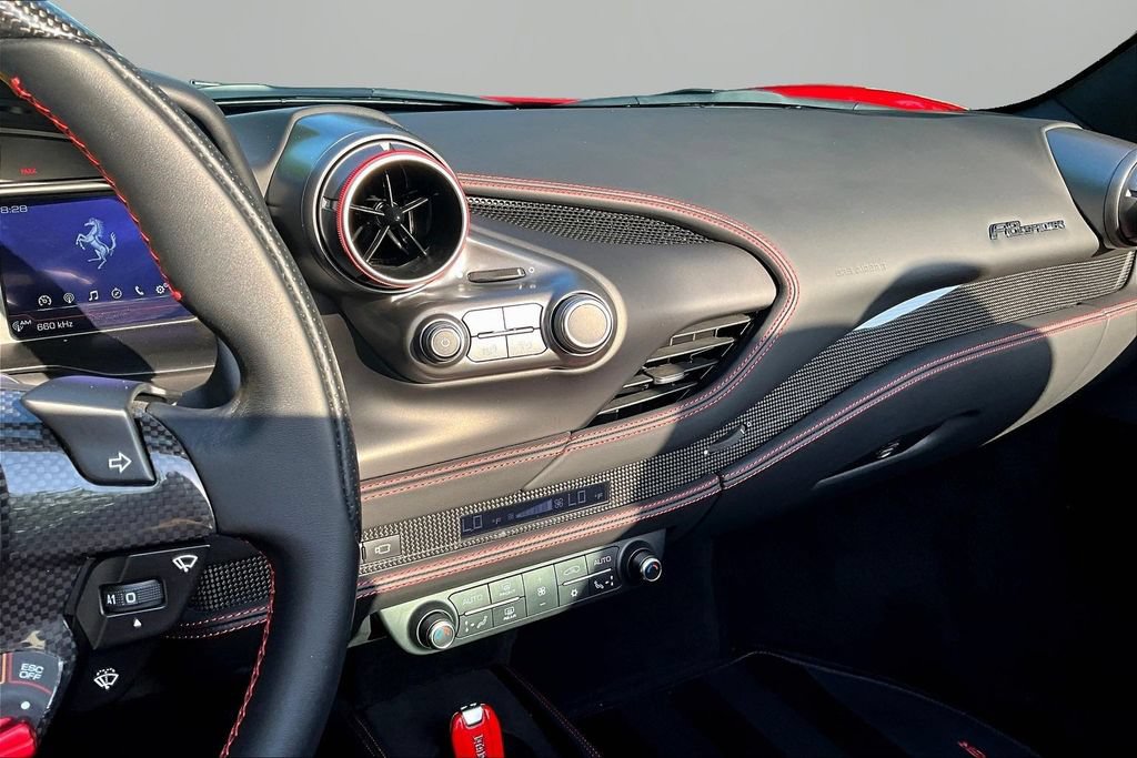 Used 2022 Ferrari F8 Tributo RWD image 10