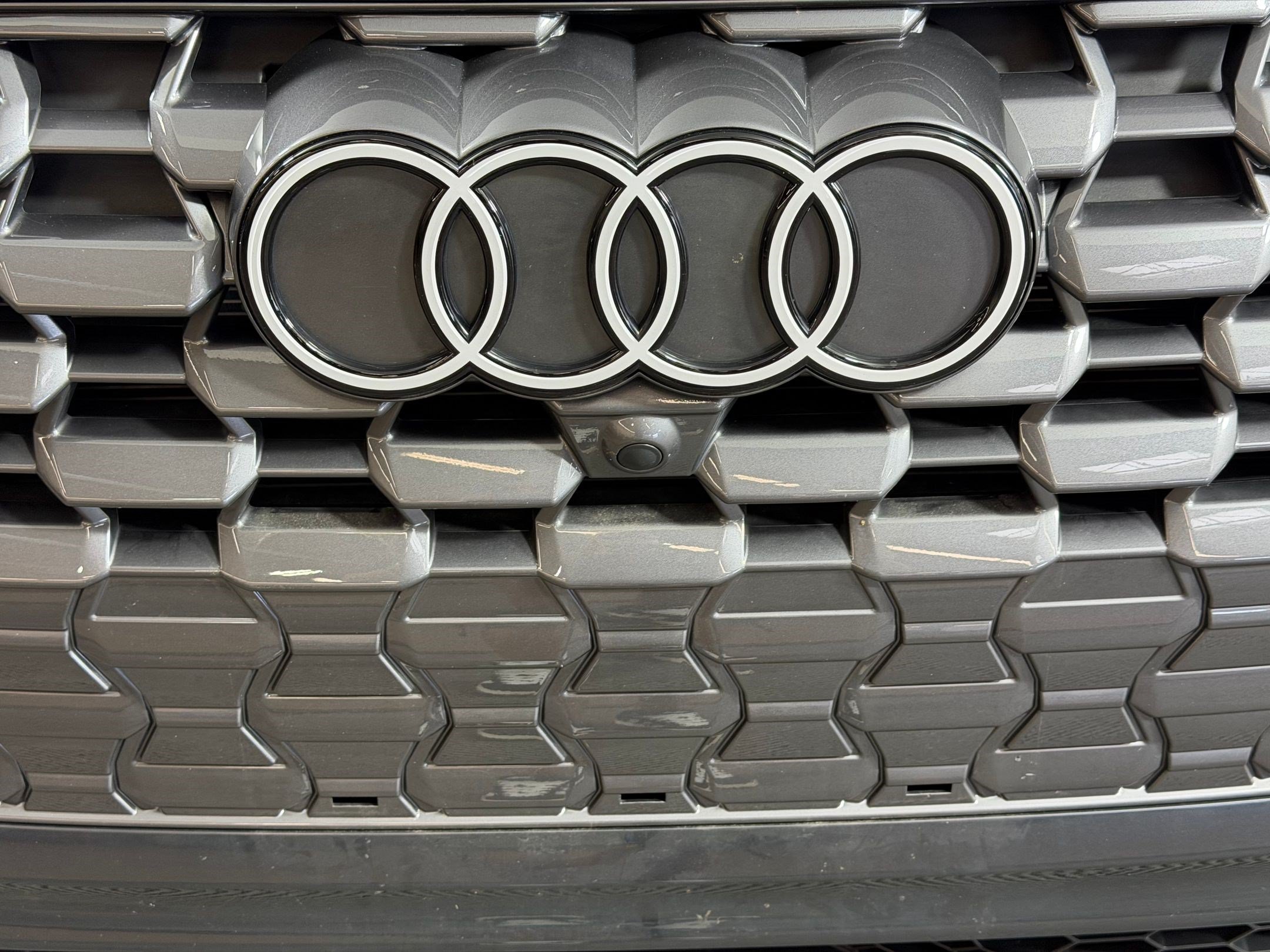 Certified 2025 Audi Q5 Premium w/ 19" Wheel Package AWD/4WD image 26