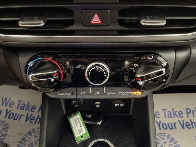 Used 2023 Hyundai Kona SEL w/ Cargo Package image 28