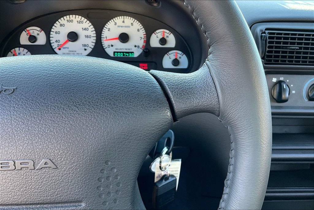 Used 2000 Ford Mustang Cobra RWD image 6
