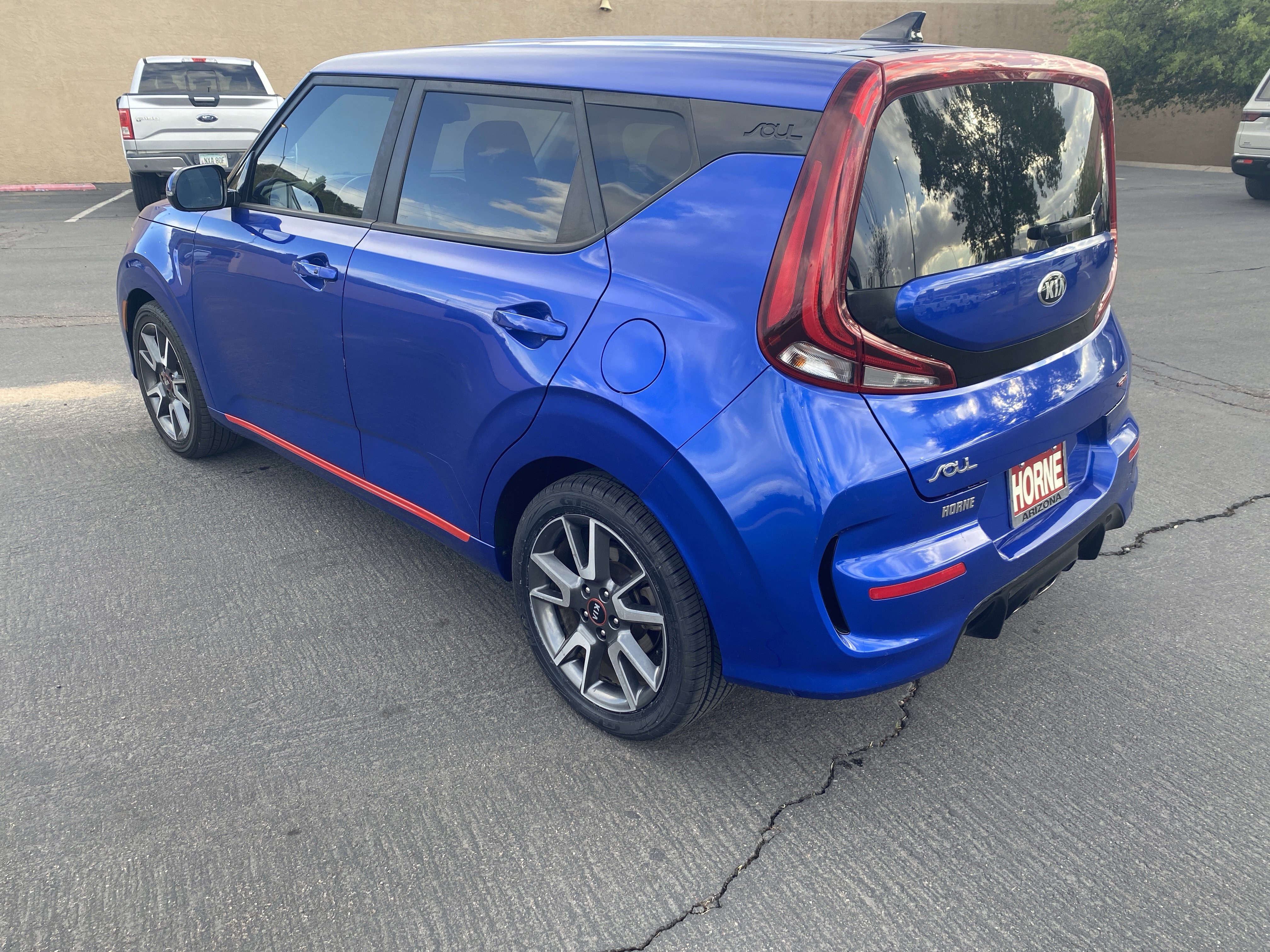 Used 2020 Kia Soul GT-Line Turbo FWD image 2
