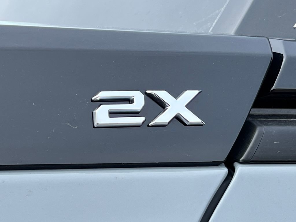 New 2025 GMC Hummer EV 2X image 10