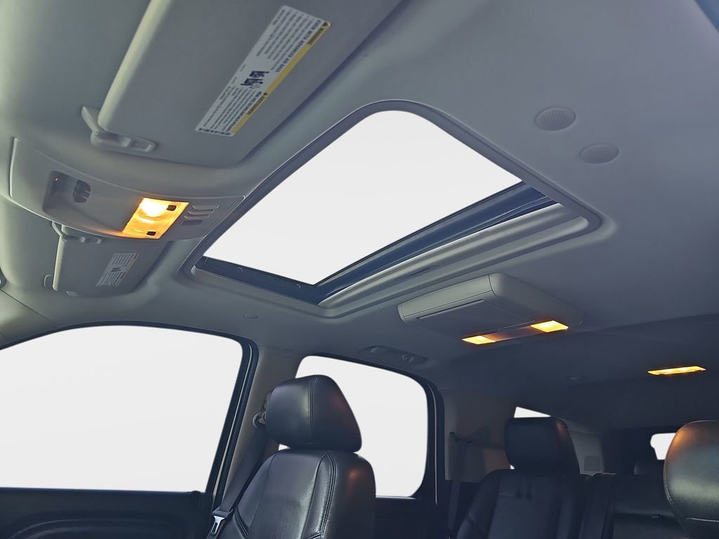 Used 2013 GMC Yukon Denali AWD/4WD image 34