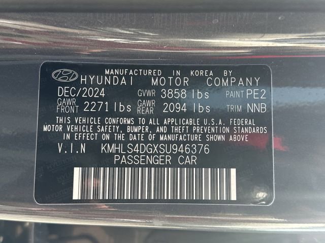 Certified 2025 Hyundai Elantra SEL FWD image 33