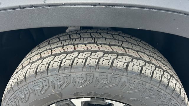 New 2027 Chevrolet Traverse Z71 AWD/4WD image 12