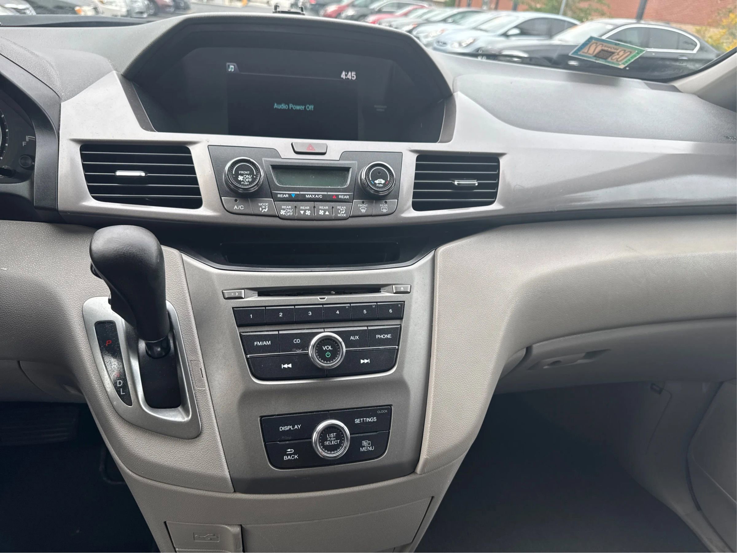 Used 2015 Honda Odyssey LX image 25