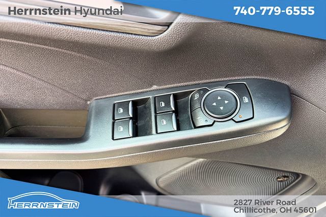 Used 2023 Ford Escape Platinum w/ Premium Technology Package AWD/4WD image 15