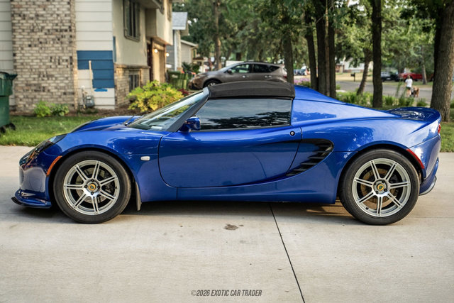 Used 2006 Lotus Elise RWD image 23