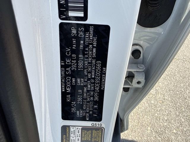 Used 2025 Kia K4 EX FWD image 29