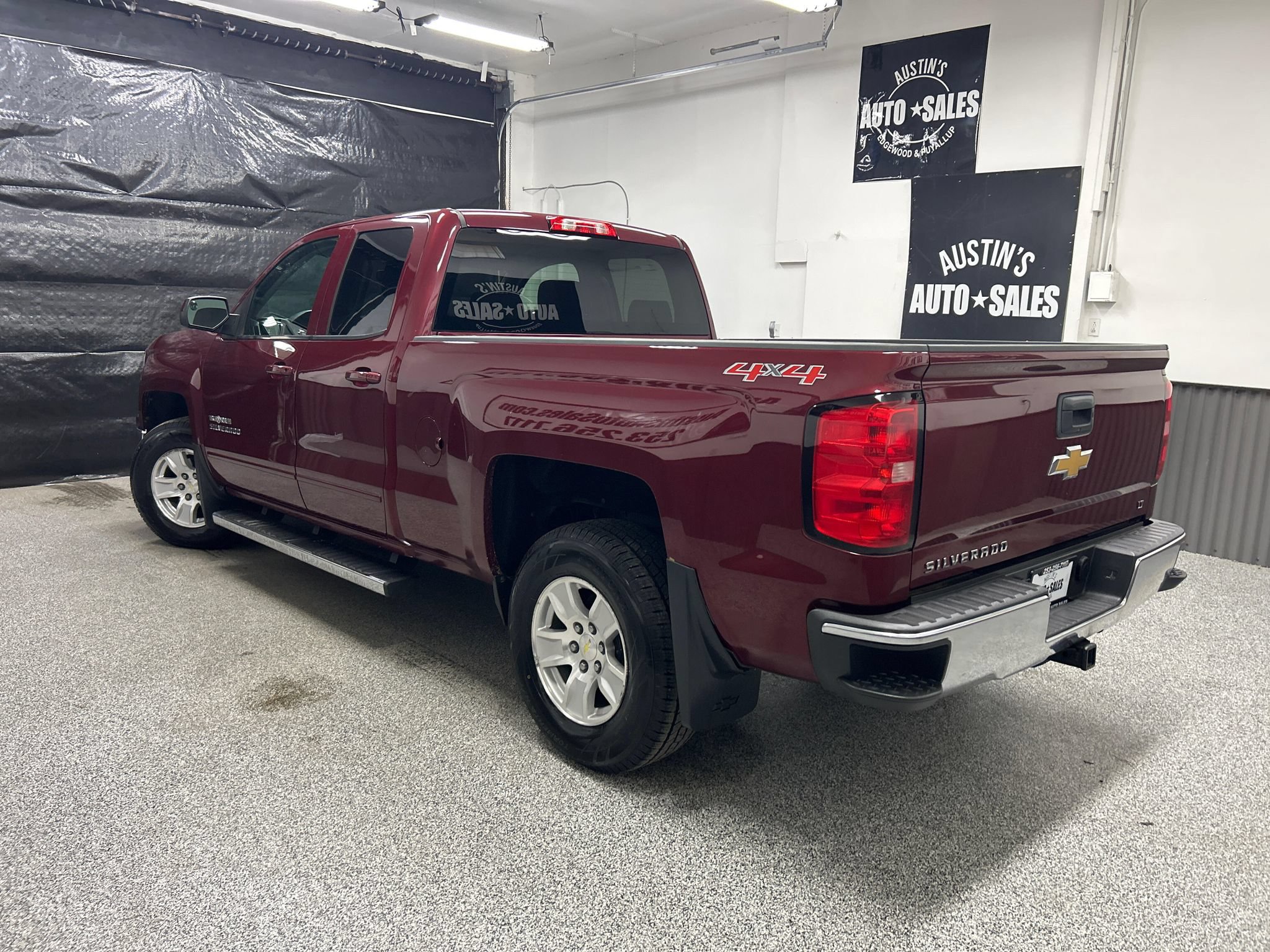 Used 2015 Chevrolet Silverado 1500 LT AWD/4WD image 4