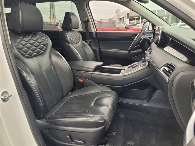 Used 2022 Hyundai Palisade Limited image 18