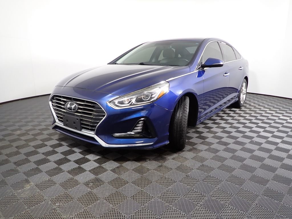Used 2018 Hyundai Sonata Limited w/ Cargo Package image 7