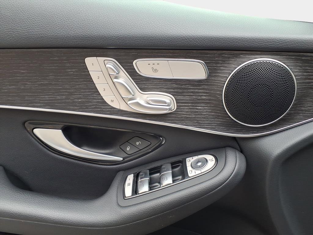 Used 2022 Mercedes-Benz GLC 300 4MATIC image 20