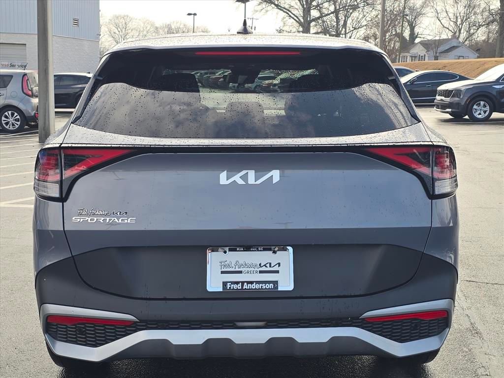Used 2023 Kia Sportage EX image 4