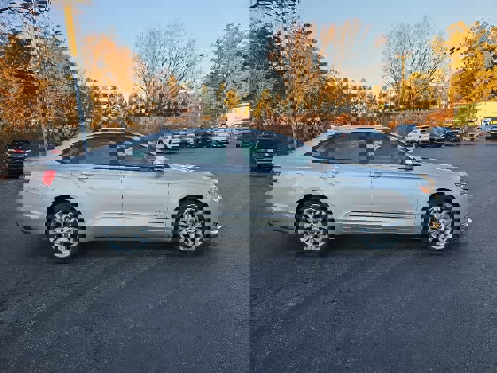 Used 2017 Chevrolet Impala Premier image 2