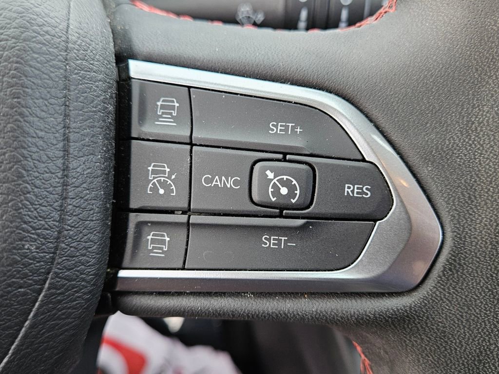 Used 2024 Jeep Compass Trailhawk image 22