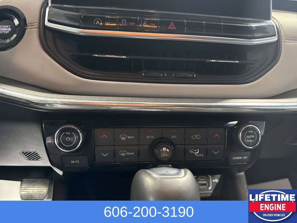 Used 2023 Jeep Compass Limited AWD/4WD image 21