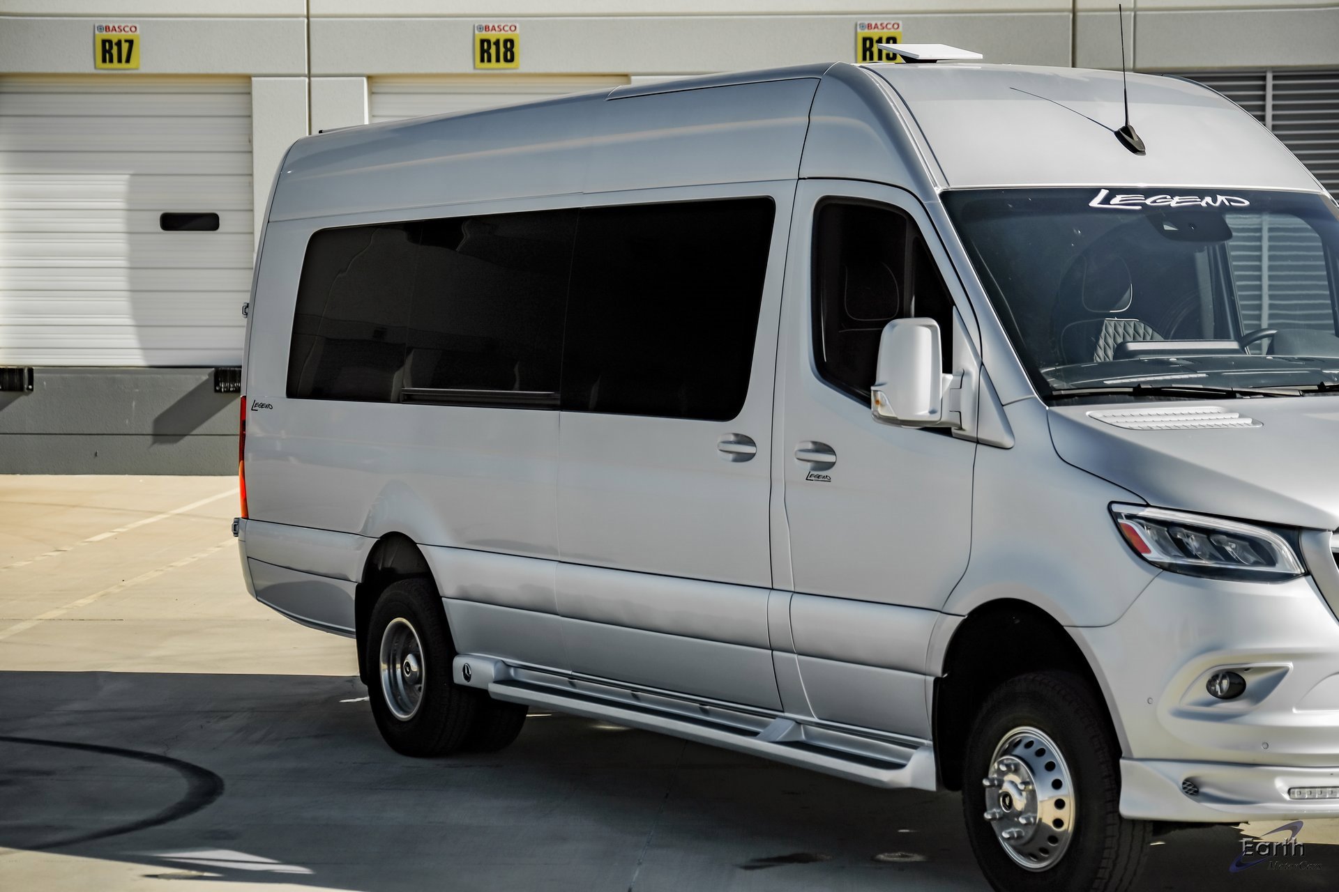 Used 2023 Mercedes-Benz Sprinter 3500 w/ Parking Package image 21