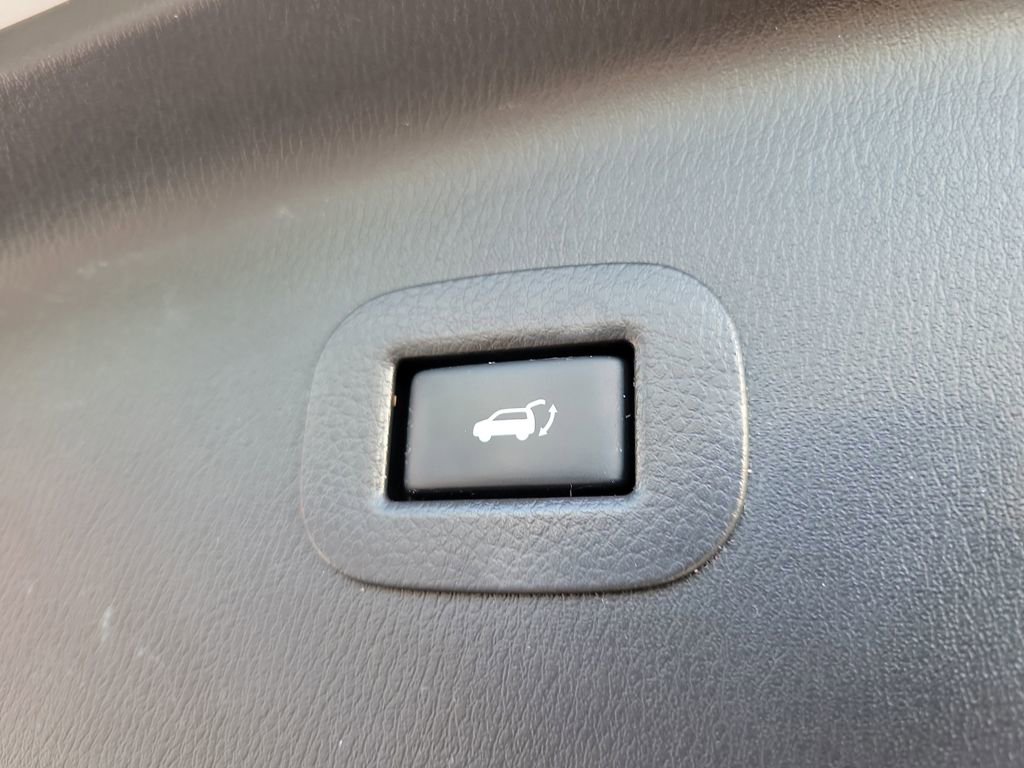 Used 2018 INFINITI QX80 4WD w/ Driver Assistance Package image 10