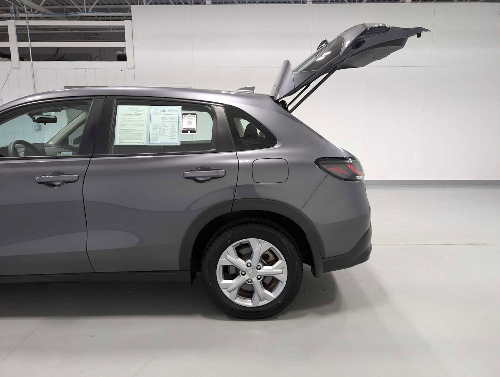 Certified 2023 Honda HR-V LX image 11