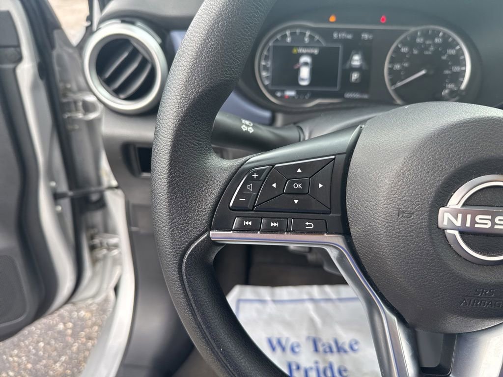 Used 2024 Nissan Versa SV FWD image 30