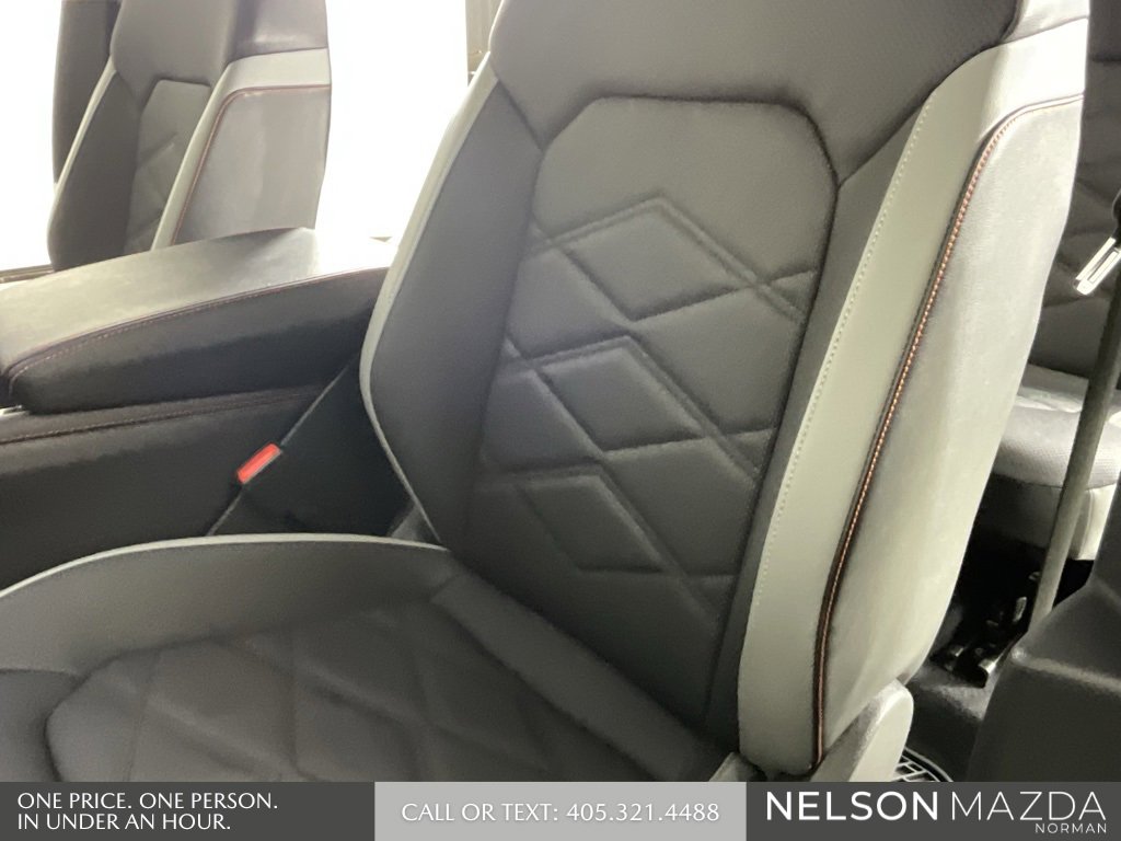 Used 2024 Volkswagen Atlas Peak Edition SEL image 23