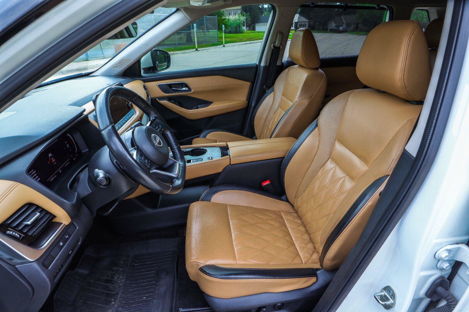 Used 2023 Nissan Rogue Platinum w/ Platinum Premium Package FWD image 36
