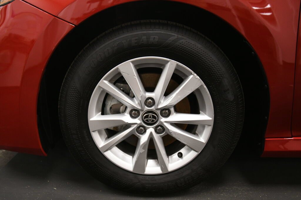 Used 2026 Toyota Camry LE FWD image 32