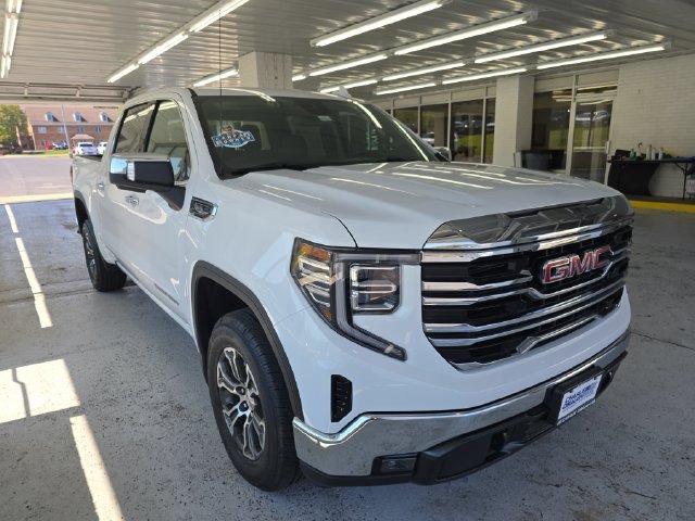 Certified 2025 GMC Sierra 1500 SLT AWD/4WD image 14