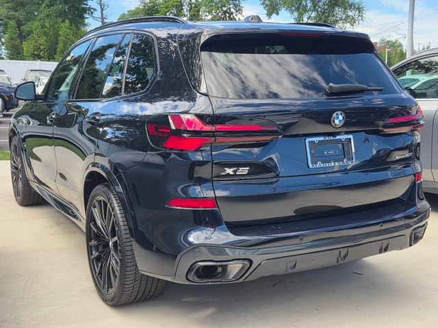 Certified 2024 BMW X5 xDrive40i w/ M Sport Package AWD/4WD image 6