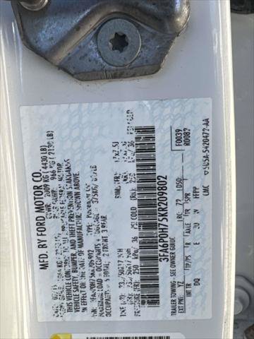 Used 2019 Ford Fusion SE FWD image 33