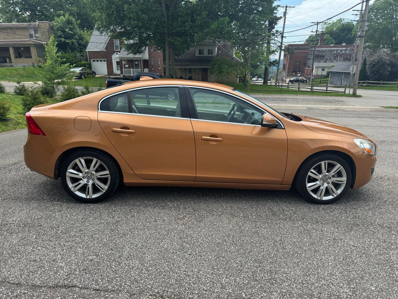 Used 2011 Volvo S60 T6 AWD/4WD image 9