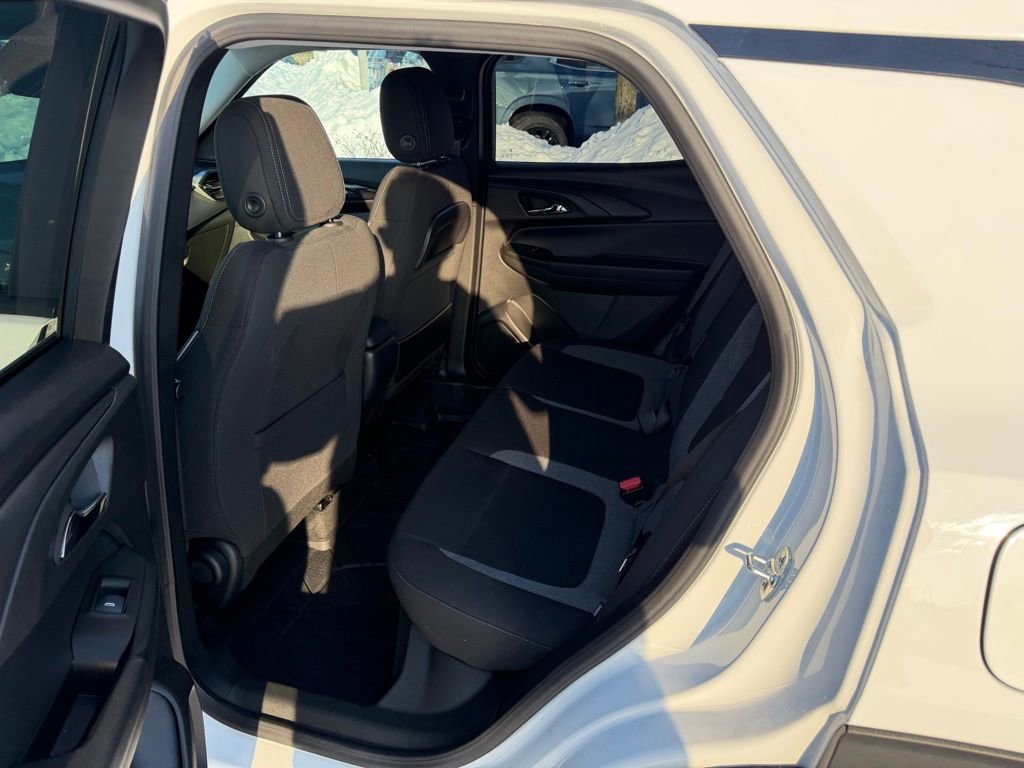 Used 2026 Chevrolet TrailBlazer LT w/ LT Cold Weather Package image 16