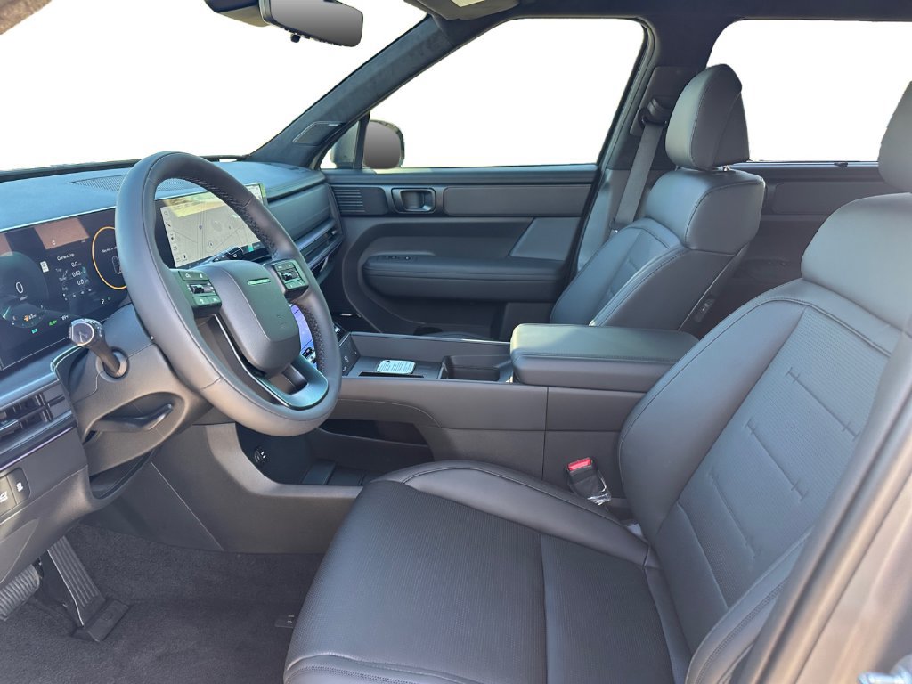 New 2027 Hyundai Santa Fe Calligraphy FWD image 11