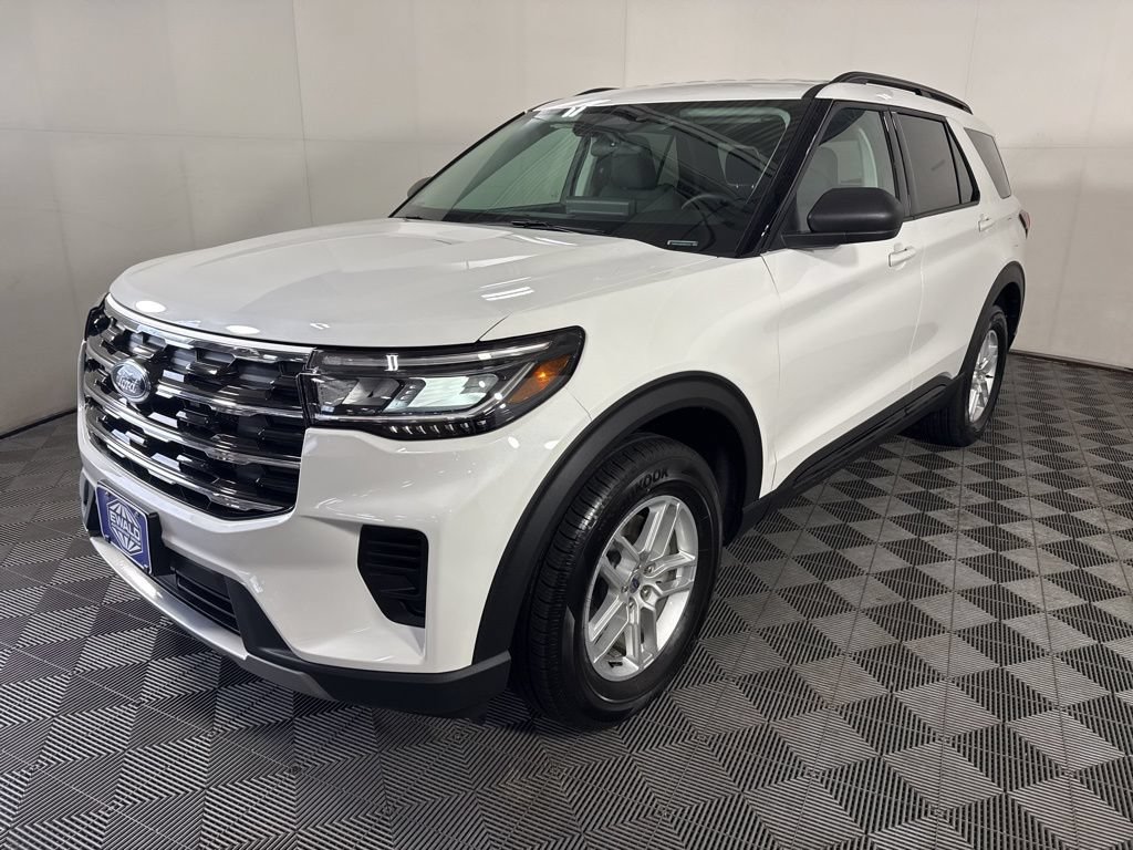 New 2026 Ford Explorer Active AWD/4WD image 5