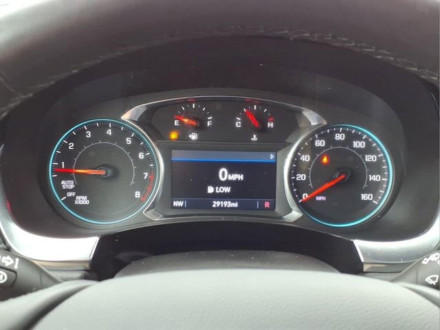 Used 2023 Chevrolet Traverse LT image 23