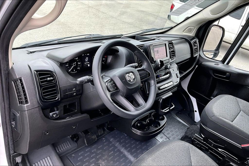 Used 2023 RAM ProMaster 2500 FWD image 13