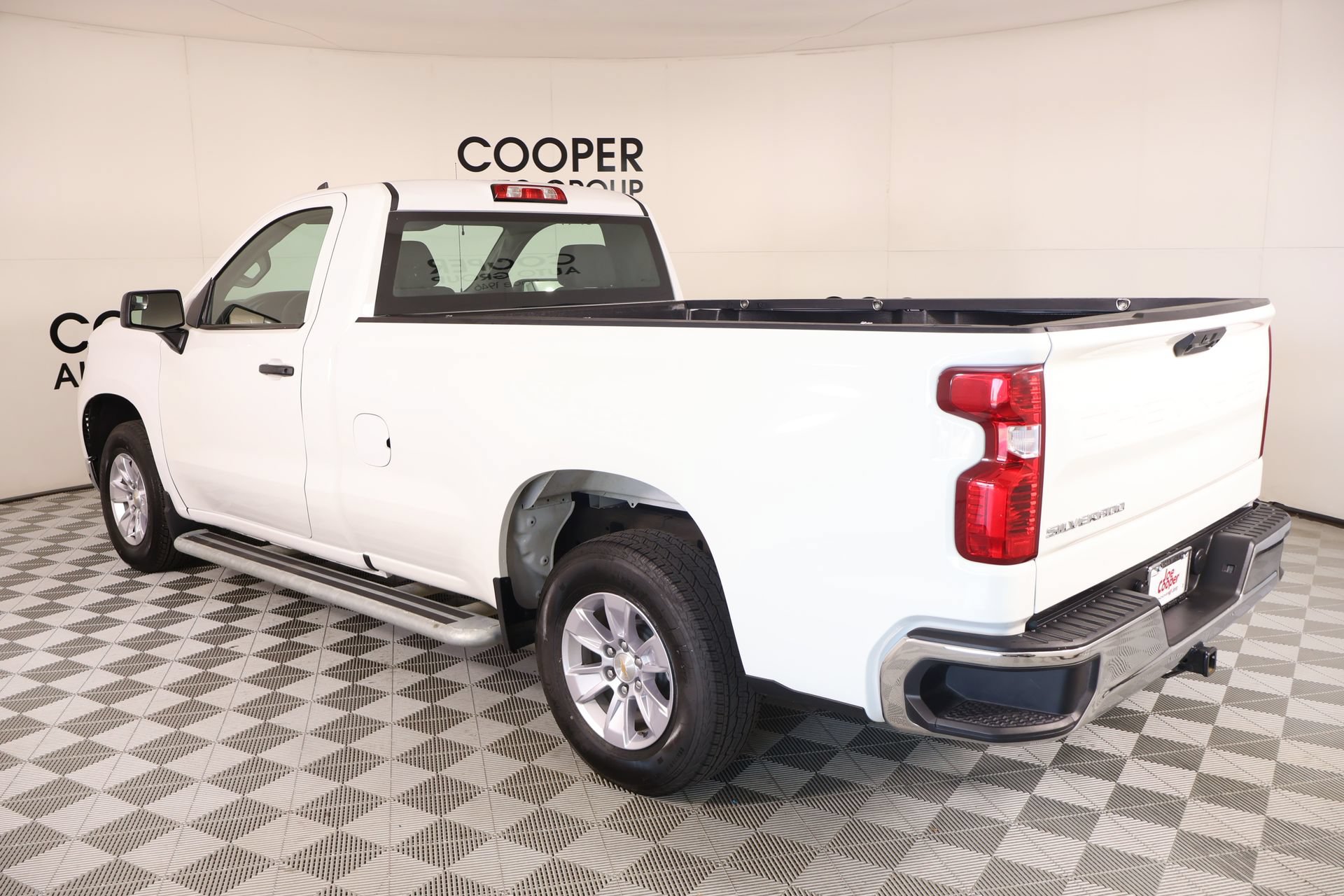 Used 2025 Chevrolet Silverado 1500 W/T RWD image 18