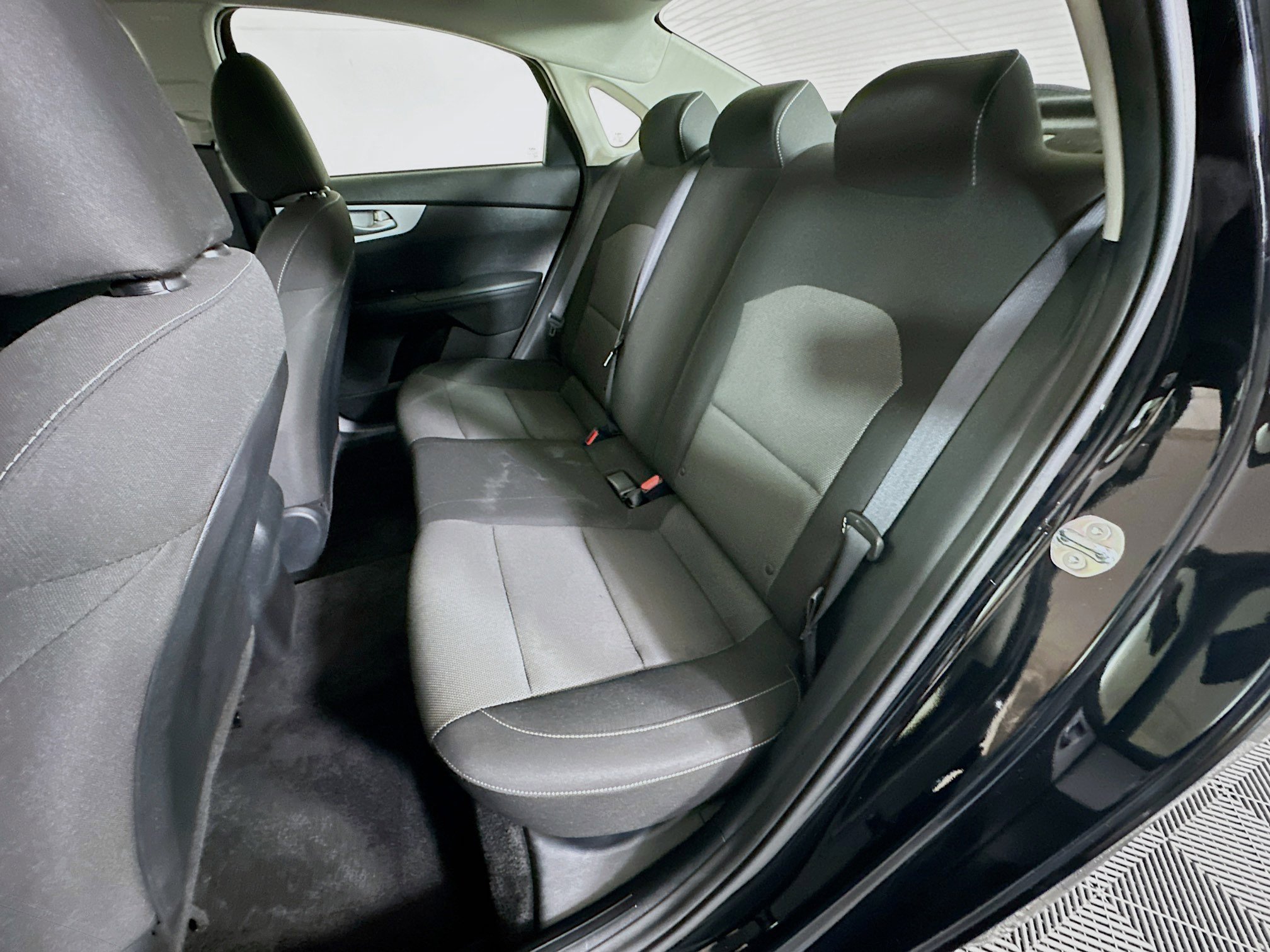 Used 2024 Kia Forte LXS FWD image 25