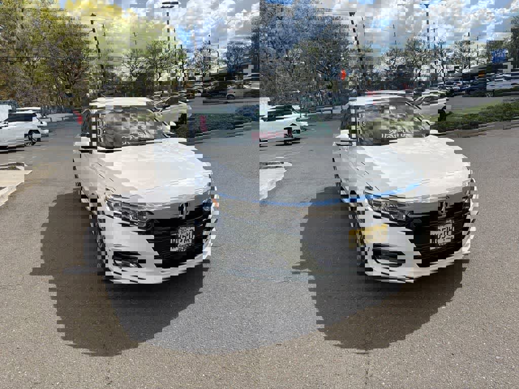 Used 2019 Honda Accord EX image 17